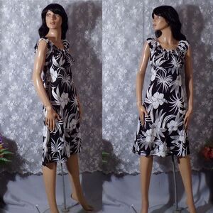 Vintage Y2K Dress 2000s Black & White Hibiscus Floral Hawaiian Summer Size Small